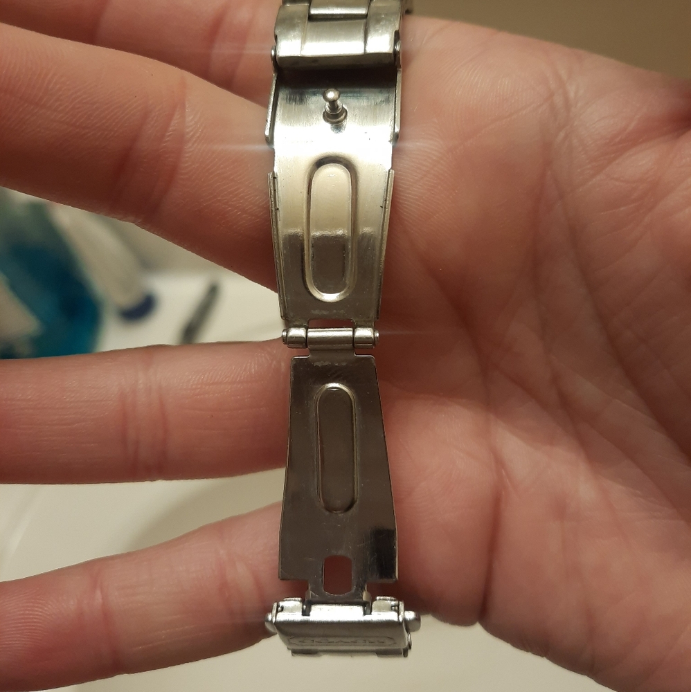 ⌚Stainless steel COACH watch with Crystal Bezel - Picture 4 of 7
